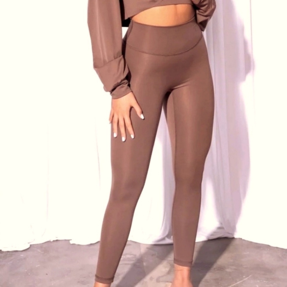 XS Agent 84 Girlfriend High Waisted Leggings Scrunch-Booty Mocha_NWT